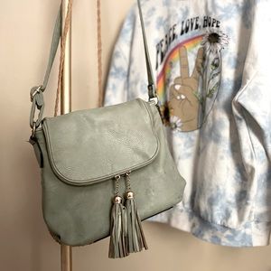 Boutique cross body purse